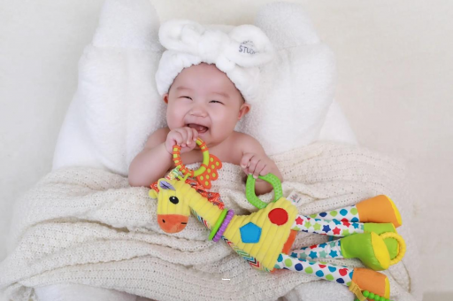 黑龙江三个月宝宝正确抱姿 黑龙江三个月宝宝正确抱姿